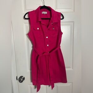 NWOT Love Tree Hot Pink denim button front dress with belt sz. M